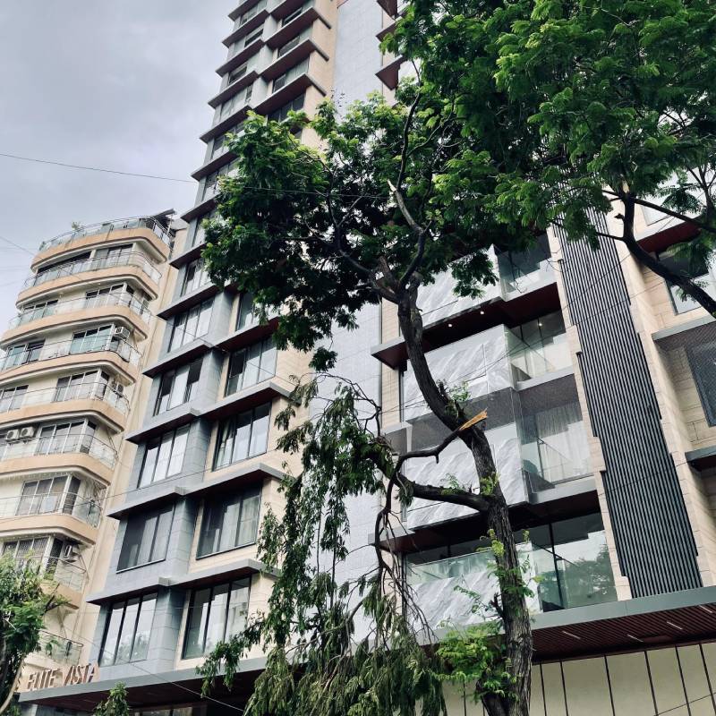 Elite vista - Khar